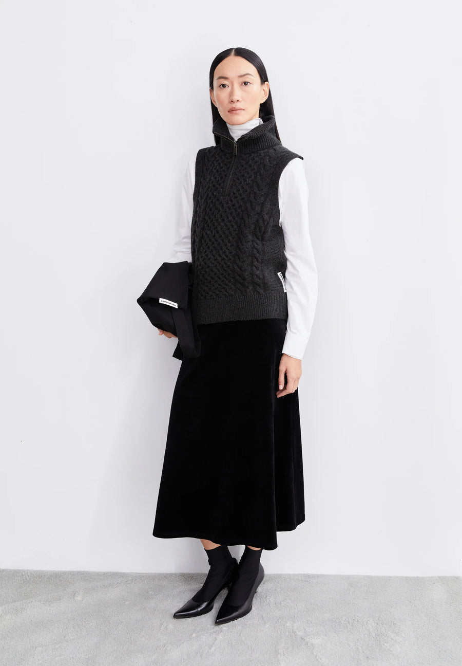 ARMEDANGELS Pullunder OLAIAAS CABLE Organic Wool-Mix