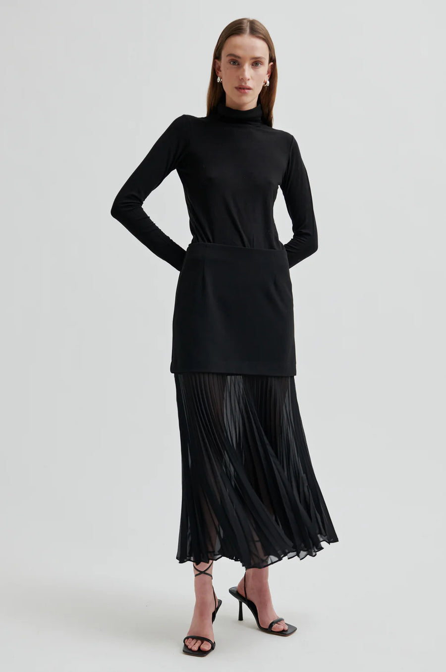 SECOND FEMALE Rock KOA Semitransparent