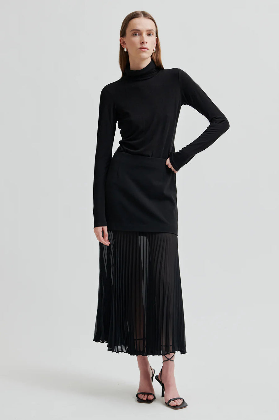 SECOND FEMALE Rock KOA Semitransparent