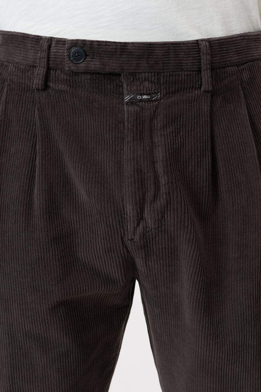 CLOSED Cordhose BERGEN Tapered