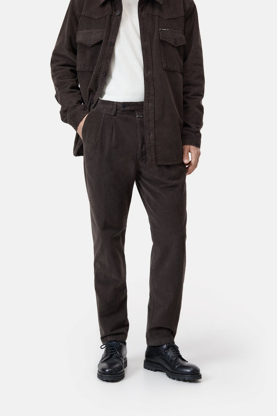 CLOSED Cordhose BERGEN Tapered