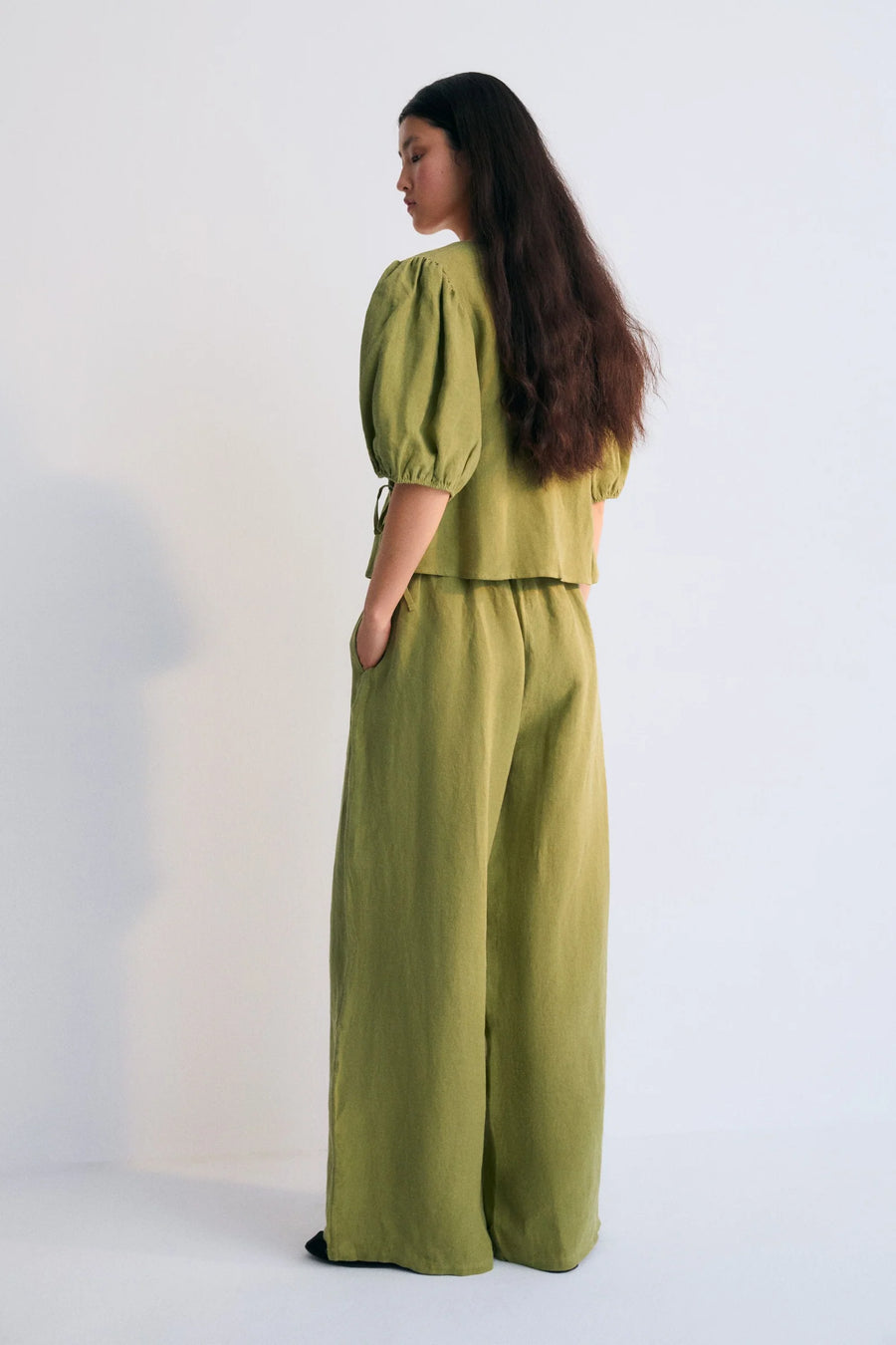 The New Society Woman Hosen HERA Linen
