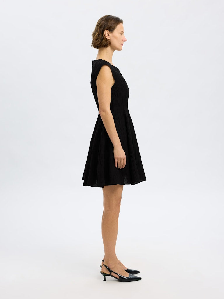 SELECTED FEMME Kleid SLFMADDIE SHORT CAP TENCEL™