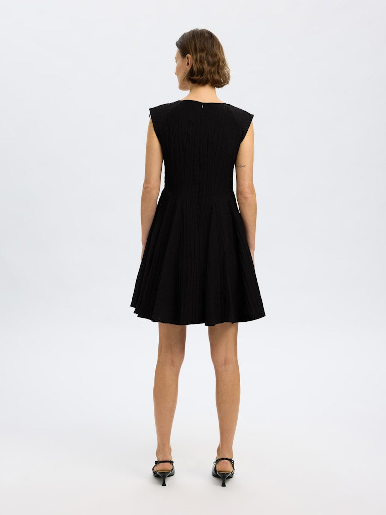 SELECTED FEMME Kleid SLFMADDIE SHORT CAP TENCEL™