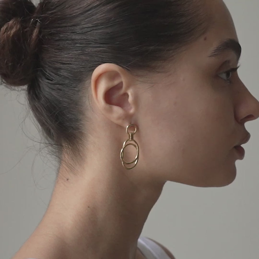 Enamel Copenhagen Ohrringe CARINA 18k Gold Plated Recycled Silver